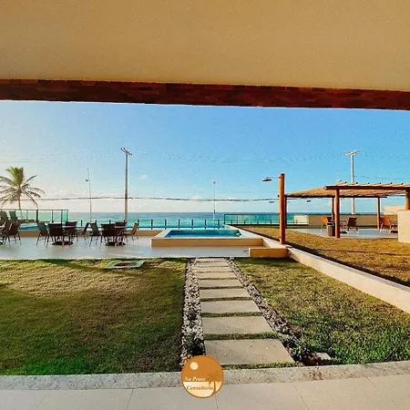 Pe Na Areia, Piscina Borda Infinita, Vaga De Garagem, Portaria 24 Hs Apartment Salvador Exterior photo