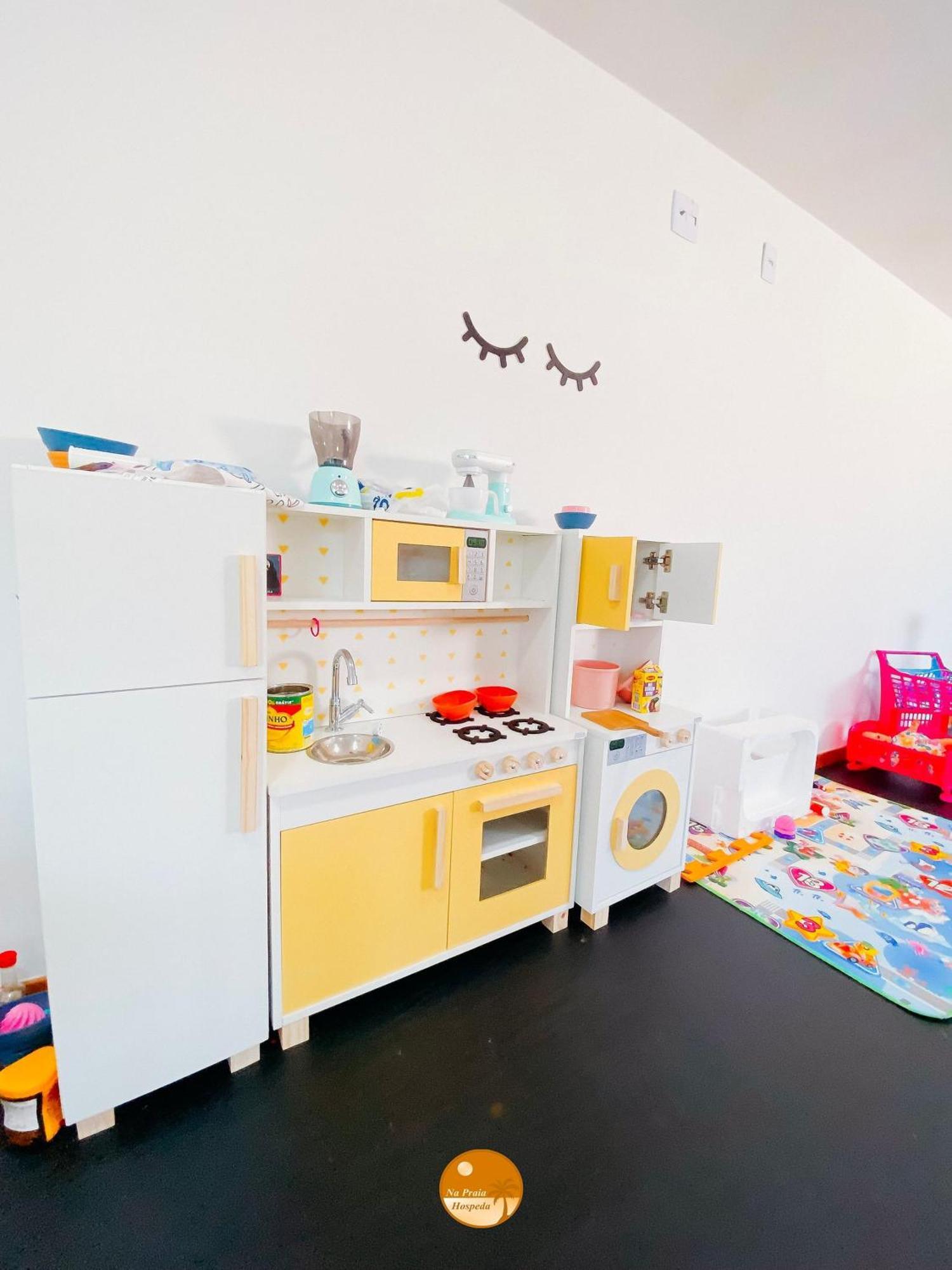 Apartamento Pe Na Areia, Piscina Borda Infinita, Vaga De Garagem, Portaria 24 Hs Salvador de Bahía