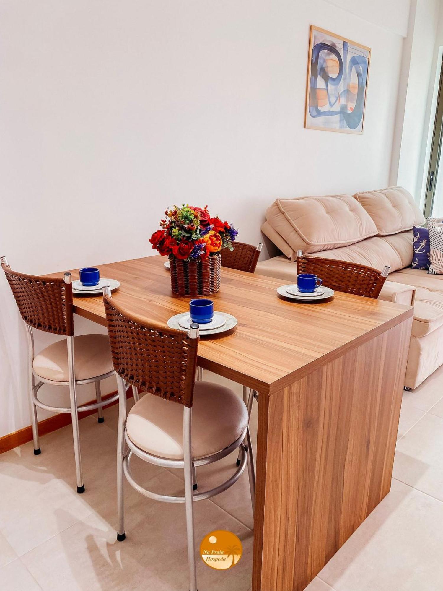 Pe Na Areia, Piscina Borda Infinita, Vaga De Garagem, Portaria 24 Hs Apartamento *